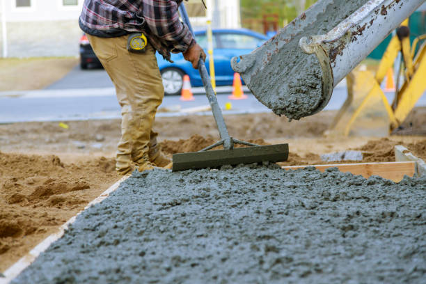 Best Custom Concrete Contractor  in Markle, IN
